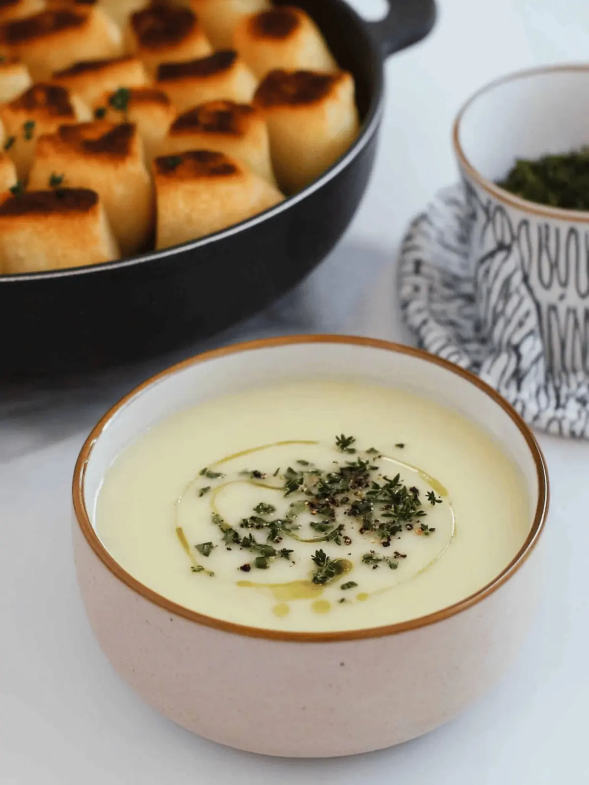Slow Cooker Leek And Potato Soup